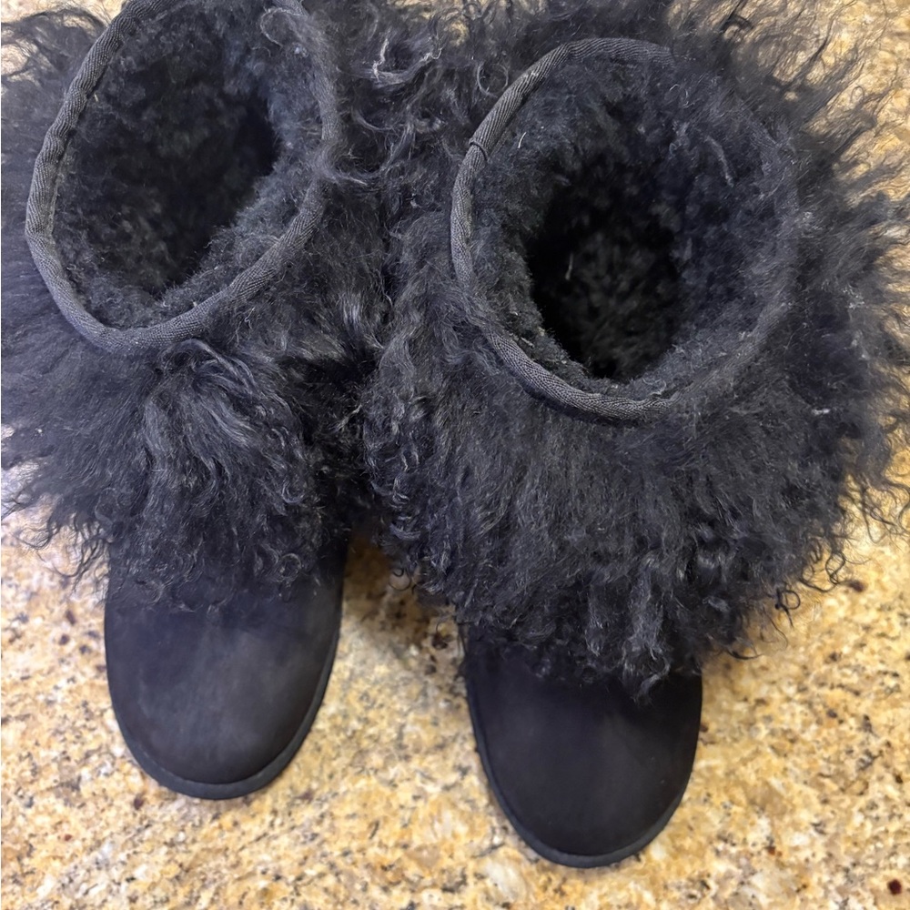 Pre-owned UGG - Limited Edition - mongolian fur ankle boots